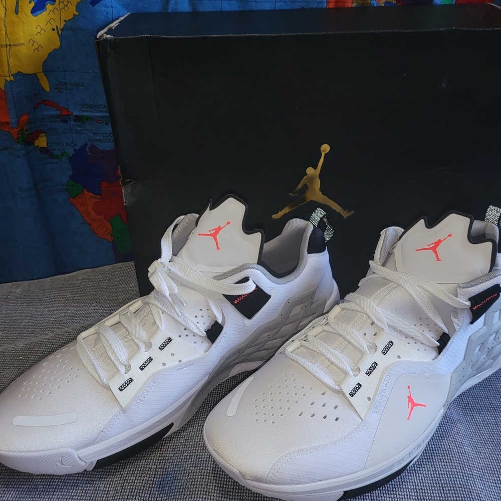 Nike Jordan Alpha 360 TR AV1937-100 White Basketball Shoes Sneakers Mens Sz 14